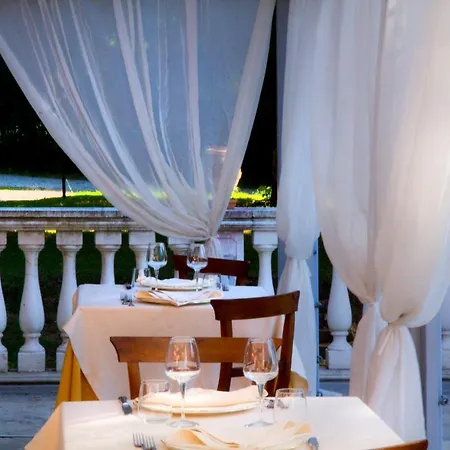 Logge Del Perugino; Sure Collection By Western Città della Pieve